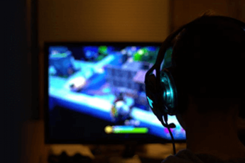 Game hot đến nỗi vừa ra đã xuất hiện hành vi mua bán code, đã vi phạm pháp luật lại còn công khai khoe mẽ thành tích