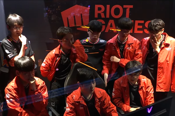 Không thi đấu nhưng Gumayusi lại chiếm trọn spotlight vì hành động nhân văn