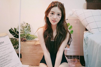 Cosplay "thánh nữ" trong phim Na Tra, nữ MC LPL "đứng hình" khi nhận phản ứng của fan