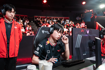 Gumayusi dự bị, Faker trở thành "nạn nhân" tiếp theo của T1 - Smash