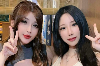 Hai hot girl nổi tiếng giới cosplayer tụ hội khiến fan trầm trồ