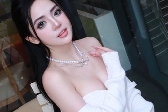 Không nhận ra nữ streamer từng khóc "ăn vạ" trên sóng, giao diện hiện tại gợi cảm khó cưỡng