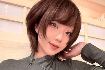 Nhan sắc của nữ coser 3 triệu follow đình đám, sở hữu lợi thế "khủng" ngây ngất lòng người