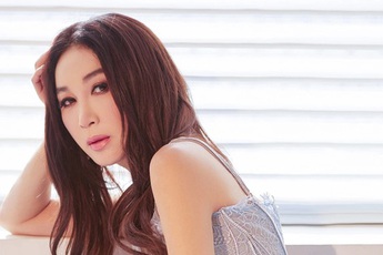 Nàng hồ ly đẹp nhất Trung Quốc: 25 năm không có đối thủ, trẻ mãi không già nhờ làm 1 việc khó tin