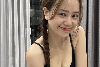 Vừa khoe vòng eo nhỏ xíu, Mai Linh Zuto còn trổ tài làm thơ khiến fan nam phấn khích