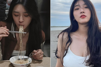 Chỉ ngồi ăn mỳ, nàng hot girl bất ngờ nổi tiếng không ngờ, sở hữu kỹ năng khó tin