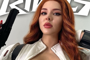 Cosplay Black Widow, hot girl khiến dân tình mê mẩn