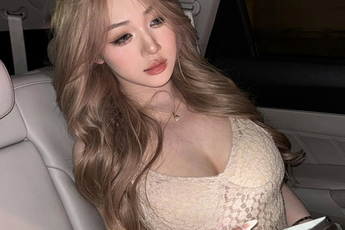 Trần Hà Linh tự tung những khoảnh khắc hiếm gặp của bản thân lên MXH