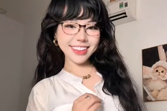 Lên clip, hành động táo bạo của Bảo Khuyên khiến fan "đứng hình"