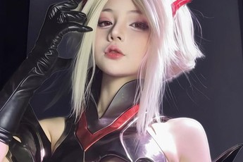 Sợ flop sau 2 tháng "lặn không sủi tăm", nữ cosplayer tái xuất với màn trình diện khó rời mắt
