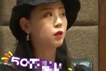 Đòi sính lễ 2 tỷ tiền mặt, siêu xe, biệt thự, cô gái hụt hẫng trước cửa "thiên đường"