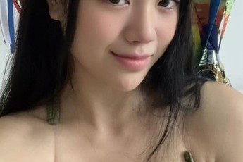 Mai Linh Zuto "show" mặt mộc, ngày càng giản dị, fan nam ngỡ ngàng