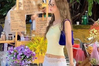 Phản cảm gái xinh diện thời trang xuyên thấu, người qua đường ngại đỏ mặt, "đến Ngân 98 cũng chưa dám hở như này"