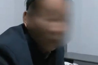 "Nướng" tiền tỷ cho nữ streamer, fan nam hối hận, khóc lóc xin lỗi vợ sau khi bị phát hiện