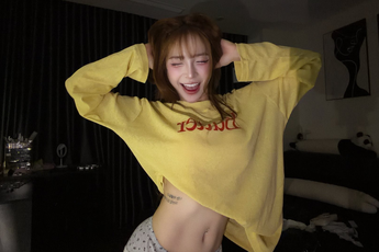 Outfit "chấm bi" của hot TikToker xinh đẹp, khiến anh em game thủ ngất ngây không thể rời mắt