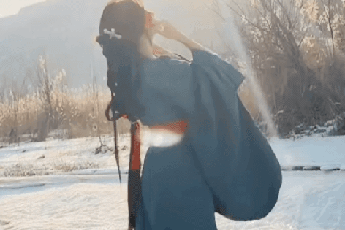 Ngắm dung nhan này mới hiểu vì sao “giang sơn trong tay, không bằng mỹ nhân bên cạnh”: Đẹp đến ngừng thở là có thật