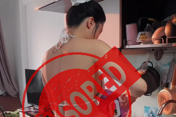 "Đổi gió" vào bếp nấu ăn, nữ gymer gây bức xúc với trang phục không thể nhạy cảm hơn
