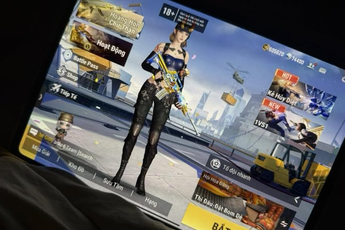 Nữ game thủ CFL flex độ "đại gia", game vừa ra mắt đã nạp gần 300 triệu đồng khiến cộng đồng choáng váng