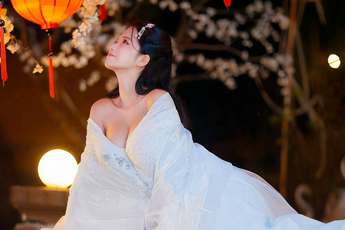 Bùng nổ mùa Tết với bộ ảnh mê mắt của Yugi Kiều Oanh, khiến biết bao anh em game thủ điêu đứng