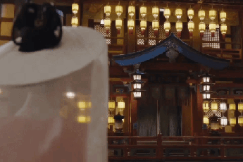 Phong hoa tuyệt đại cũng không đủ hình dung mỹ nhân này: Trời sinh để đóng cổ trang, ngắm một hồi tưởng xuyên không