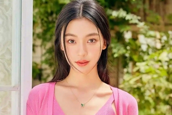 Nữ streamer có tâm hồn đẹp, tuyên bố biến tiền donate thành quỹ từ thiện công khai