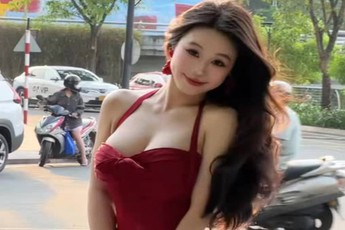 Biến hình từ lúc đi làm sang đi chơi, hot girl "gây choáng" với màn lột xác ngoạn mục
