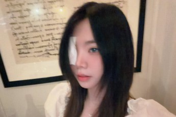 Biến đau thương thành "cợt nhả", Remind khiến fan "té ngửa" với màn xuất hiện chấn động