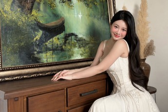 "Show trình" cực đỉnh, họa sĩ Minh Thư chứng minh tài năng hội họa ấn tượng