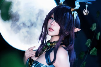 Bộ ảnh cosplay làm "mát lòng" fan Genshin Impact của nữ coser Việt xinh đẹp