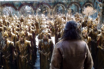 The Hobbit tiếp tục độc bá bảng xếp hạng phim ăn khách