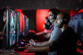 Microsoft đang phát triển dịch vụ stream cạnh tranh Twitch và YouTube