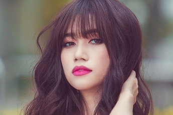 Sĩ Thanh gợi cảm trong đêm hội Halloween Audition