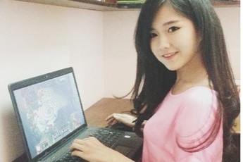 Những nữ game thủ Việt xinh đẹp bén duyên với Liên Minh Huyền Thoại