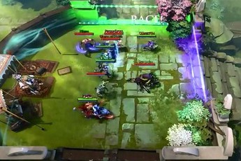 Độc đáo tựa game DOTA 2... đua xe