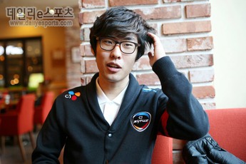 Liên Minh Huyền Thoại: Ambition cầm Twisted Fate quá bá