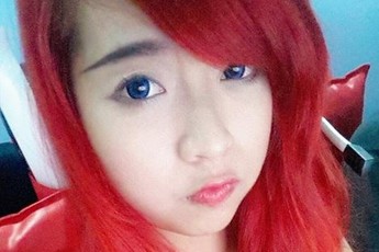 Hot girl Liên Minh Huyền Thoại Việt trở thành đại sứ game