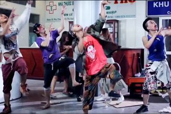 Zombie War tung clip chính thức mở đầu quá trình "lây nhiễm"