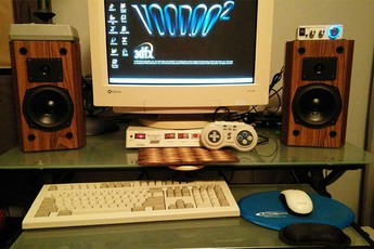Ngắm nhìn cỗ máy tính "tuổi thơ dữ dội" của game thủ 9x