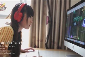 Cùng xem hot girl Như Hexi hát nhạc game cực hài hước