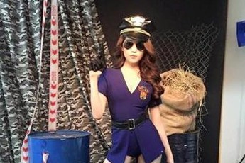 Ngọc Trinh lộ bộ ảnh cosplay nóng bỏng, sắp thành nhân vật trong Đột Kích?