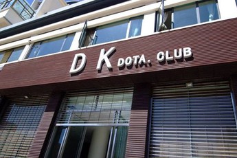 Đại gia DK Gaming của thể thao điện tử Trung Quốc chính thức tan đàn xẻ nghé