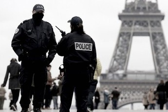 Pháp có thể sẽ cấm quay phim hành động tại Paris