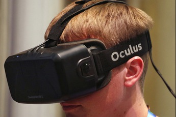Kính thực tế ảo Oculus Rift công bố giá bán