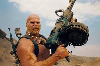 Các nhân vật phụ bá đạo và kì quái trong Mad Max: Fury Road