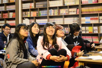 Cận cảnh những cô gái tại giải đấu game đối kháng dành riêng cho nữ tại Hà Nội