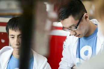 Game thủ Pro Liên Minh Huyền Thoại không đồng ý cách xử lý lag của Riot