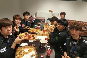 Chùm ảnh SKT T1 quẩy tưng bừng tại Bỉ trước giờ G với KOO Tigers