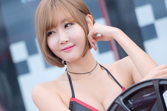 Cùng ngắm các showgirl xinh đẹp tại sự kiện G-Star