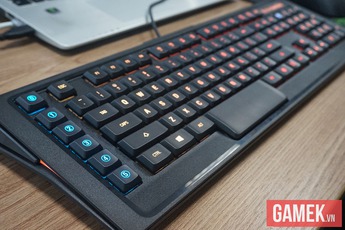 Cận cảnh bàn phím cơ SteelSeries Apex M800 đầu tiên tại Việt Nam