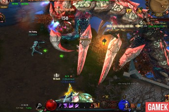 Cùng soi Hắc Ám Chi Quang trong ngày ra mắt tại Việt Nam